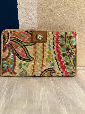 Spartina 449 Salt Meadow Yacht Club Snap Wallet Natural Linen & Genuine Leather